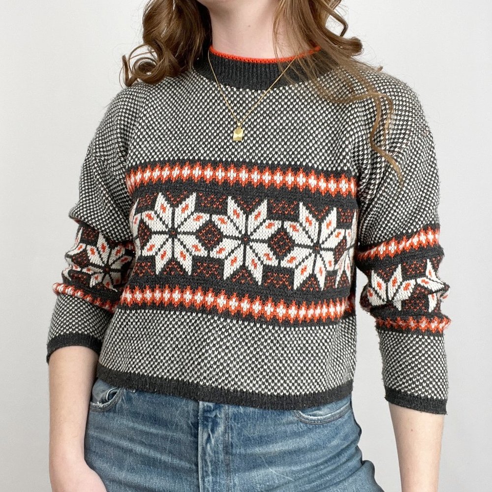 Vintage Fair Isle Snowflake Knit Oversized Sweater Nordic Christmas Cropped USA